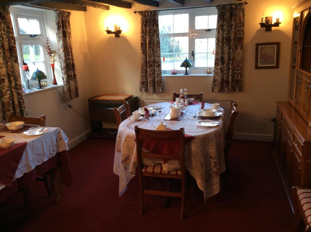Knockin The Old Forge B&B מראה חיצוני תמונה